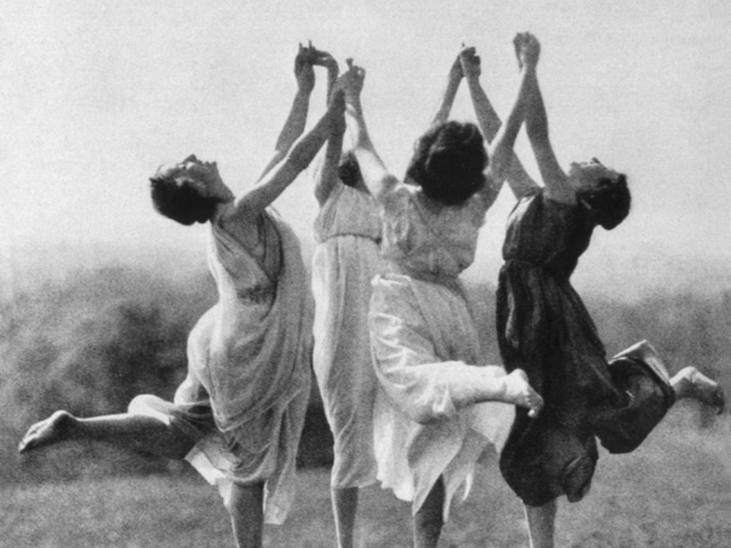 Tanzende Frauen